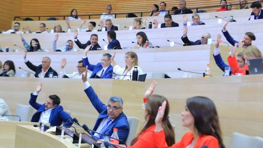 La Unicameral cordobesa sancionó la ley de Ficha Limpia y envió su mensaje a la Nación