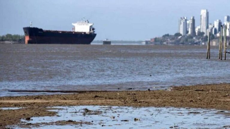 Crisis hídrica: ambientalistas advierten que el río Paraná no da más con procesos de artificialización