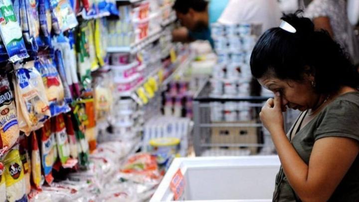 Las ventas en súper de Santa Fe siguen en caída libre