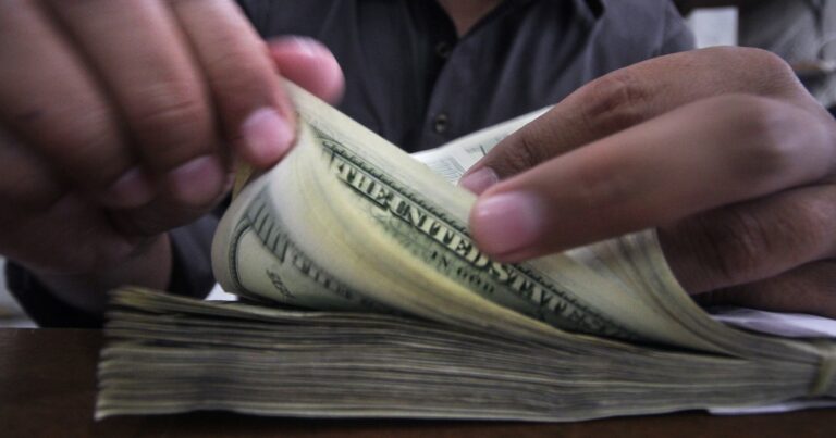 Dólar MEP hoy: a cuánto cotiza este domingo 19 de enero