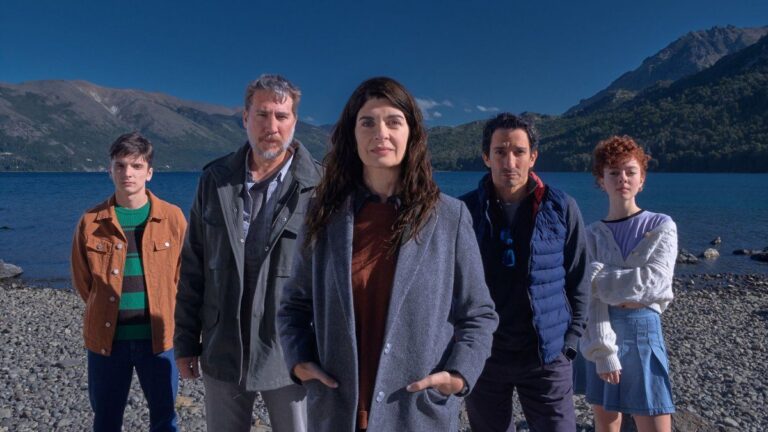 Llegó «Atrapados», la nueve serie argentina de Netflix filmada en Bariloche