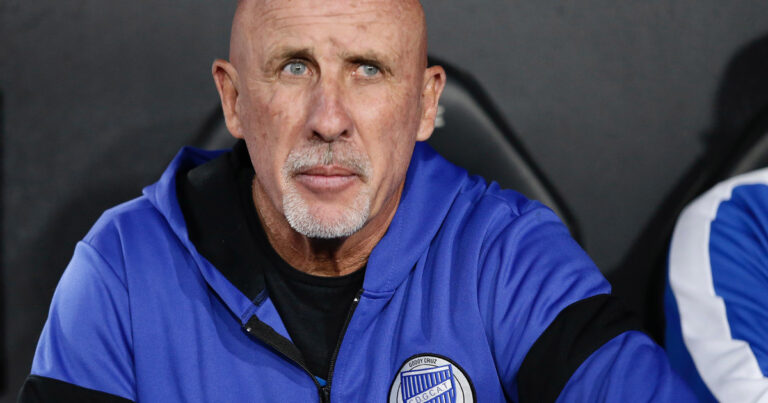 Oldrá arregló todo para dirigir a Instituto