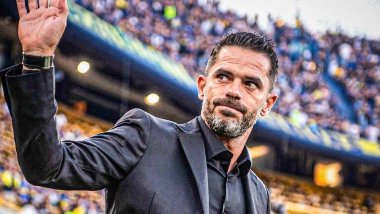 Los 11 de Fernando Gago para recibir a Estudiantes, en la previa al Superclásico