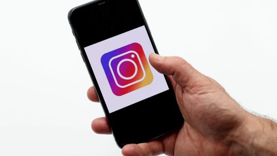 Instagram lanza una app de edición de videos para atraer a creadores de TikTok