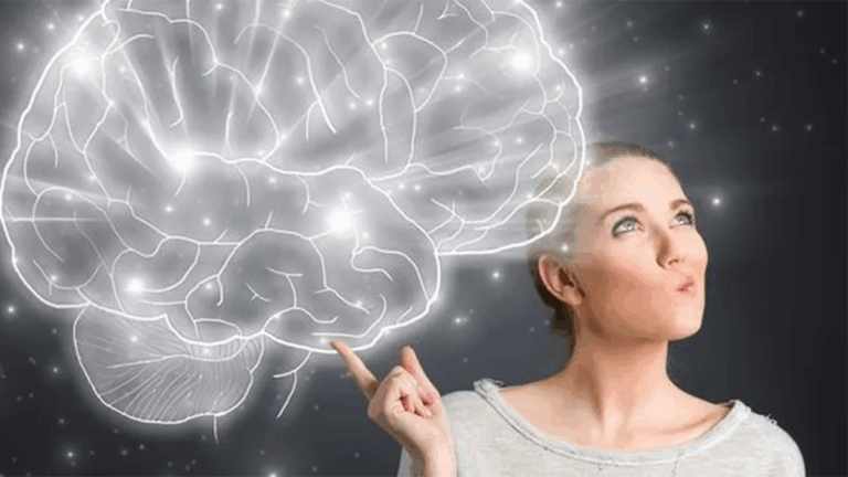 La inteligencia artificial reveló cuáles son las características de las personas muy capaces