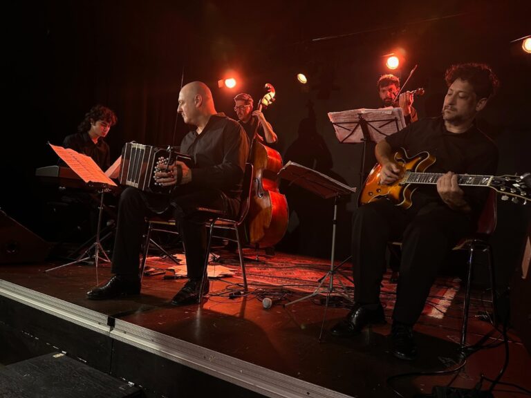 Carlos Quilici y su quinteto Los Tauras se presentan este viernes en el bar El Cairo