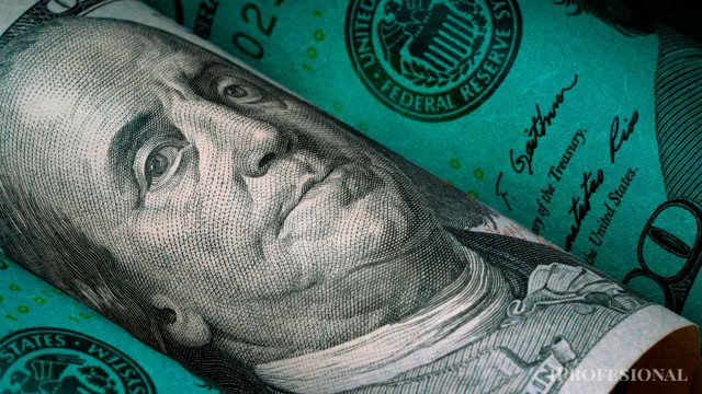 La «ruta» del dólar: el nuevo precio que 40 economistas prevén para la divisa, mes por mes