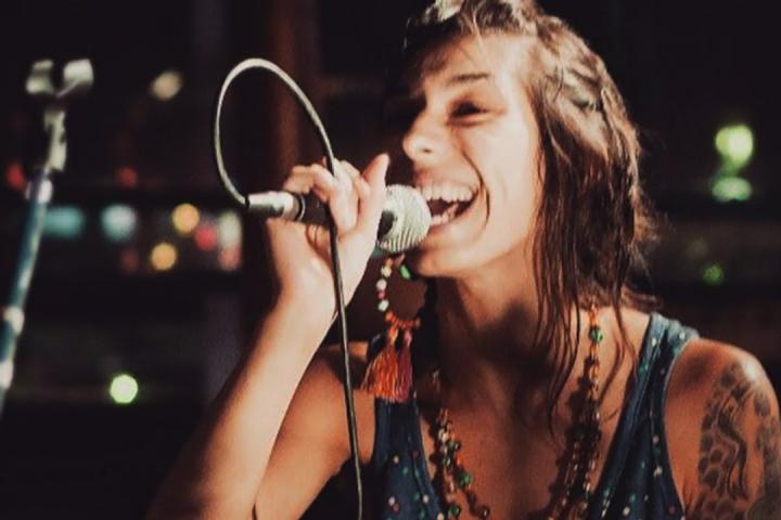 Dolor por la muerte de  Araceli Julio: líder de Satélite Kingston