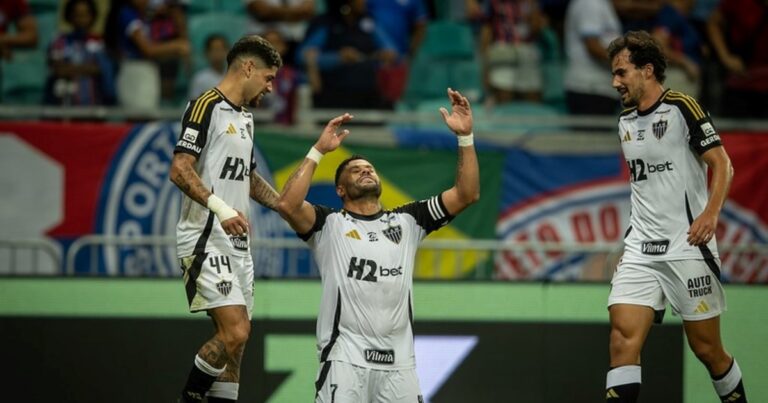 Hulk metió un golazo olímpico, pero Atlético Mineiro terminó naufragando en Bahía