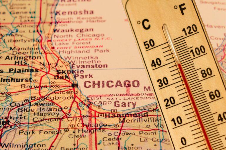 La ola de calor también llega a Chicago: cuánto durará la alerta por temperaturas extremas en Illinois