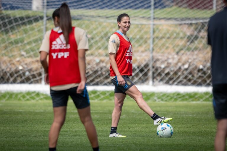 Copa América femenina: rumor de partidazo entre Argentina y Colombia