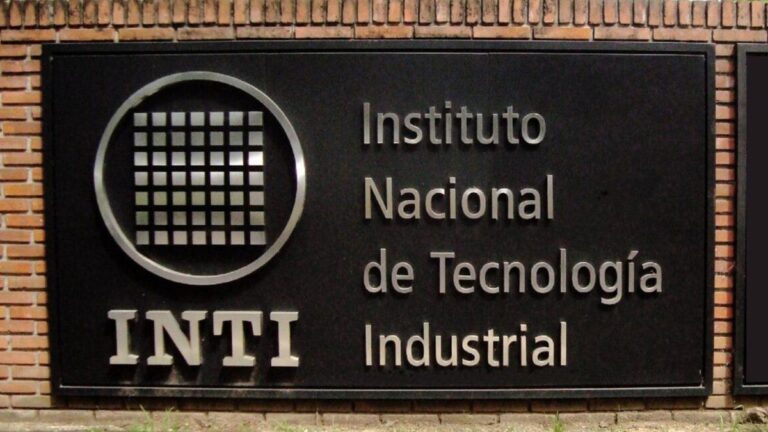 Otro revés: la Justicia frenó los cambios que el Gobierno quería realizar en el INTI