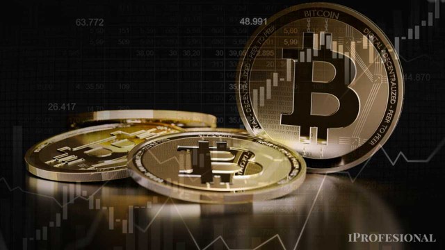 Esto espera el mercado para el Bitcoin, tras haber tocado récord histórico
