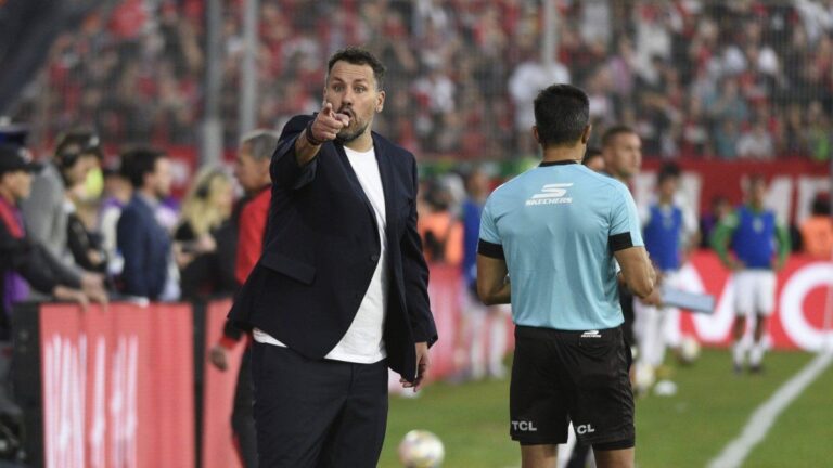 El Ogro Fabbiani asume toda la presión en Newell’s: «Ante Central hay que dejar la vida»