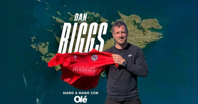 Informe Malvinas: cómo se juega al fútbol en las Islas y, exclusivo con Olé, qué piensa el DT de su selección sobre un virtual amistoso ante Argentina