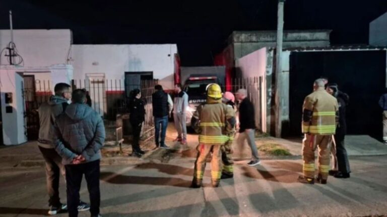 Fray Luis Beltrán: un muerto y un herido grave tras explotar un compresor en una herrería