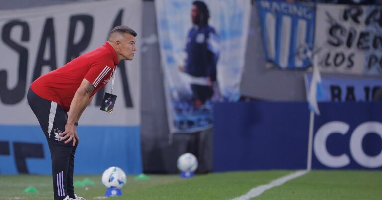 Confirmado: Almirón afuera de Colo Colo