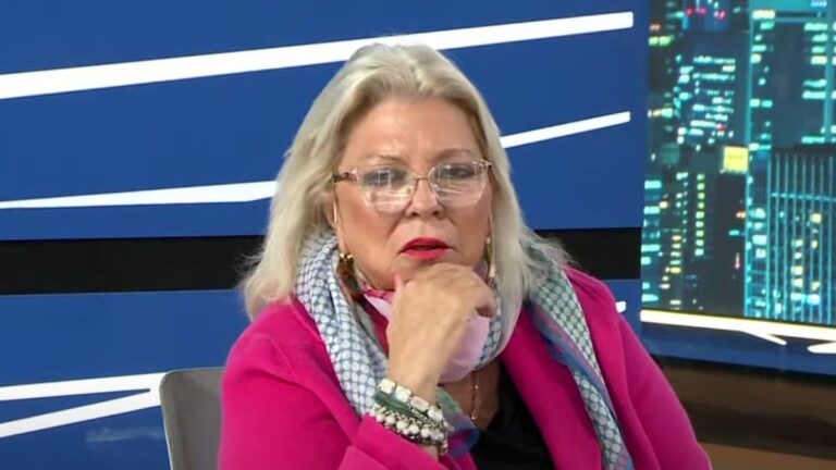 Carrió apuntó contra Karina Milei tras el escándalo de las coimas en Discapacidad: «Es la cajera»