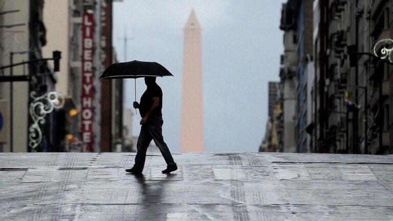 Alerta por lluvias con granizo este lunes en Buenos Aires: hora de las tormentas más fuertes en el AMBA