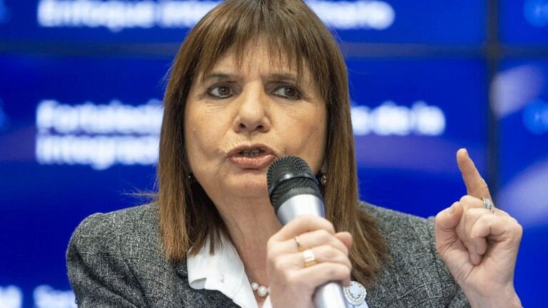Insólito: Patricia Bullrich y el supuesto rol de «servicios de inteligencia rusos» por audios de Karina Milei