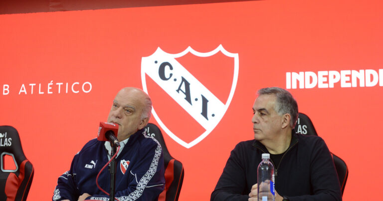 El abogado de la U de Chile, durísimo con el pedido de Grindetti e Independiente: «Solo en su mente puede haber algo tan delirante»