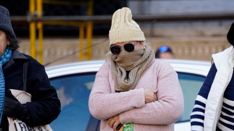 Vuelve el frío extremo: qué día de esta semana el termómetro se acercará a 0 grados