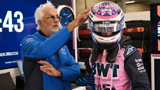 Franco Colapinto, cada vez más cerca de continuar en Alpine para 2026: el contundente respaldo de Flavio Briatore