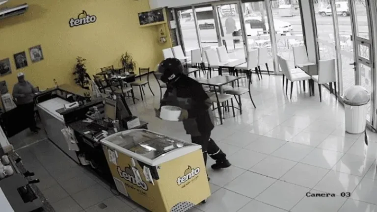 Detuvieron al falso cadete que asaltó heladerías y panaderías en Rosario