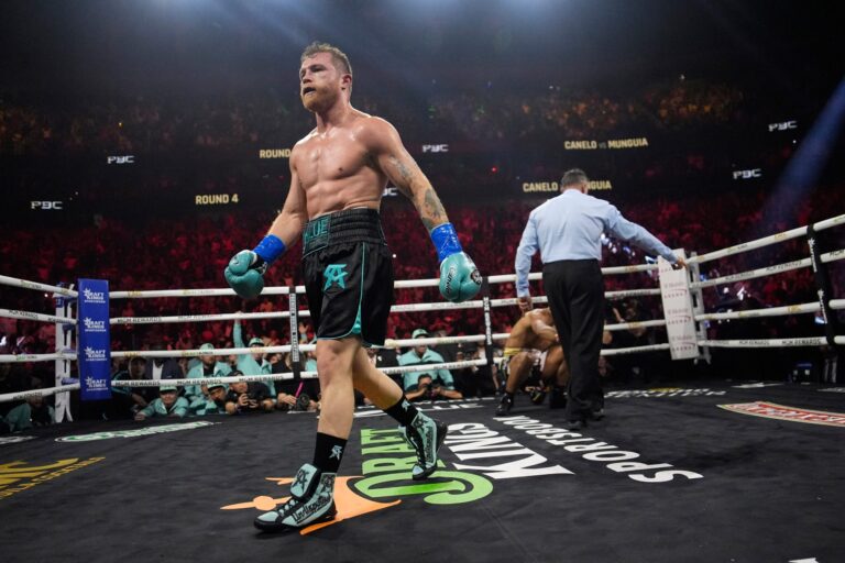 A cuánto asciende la fortuna de Canelo Álvarez: el boxeador mexicano del momento