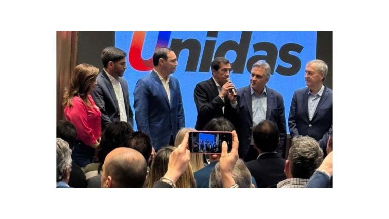 Pullaro, en el primer acto de Provincias Unidas: «Que el kirchnerismo no se envalentone»
