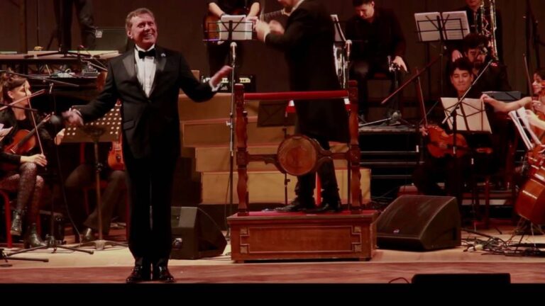 Ganó un concurso en el viejo Canal 3, se hizo famoso en México y compuso para Valeria Lynch y Luis Miguel