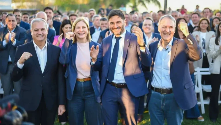 Schiaretti y Pullaro lanzaron la campaña de Provincias Unidas: Córdoba y Santa Fe son provincias mellizas