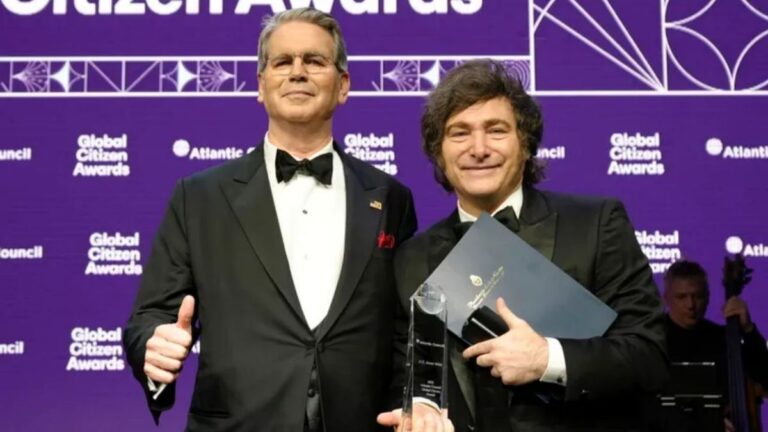 El secretario del tesoro de EEUU le bajó el tono a la ayuda a Argentina: «No les estamos dando dinero»