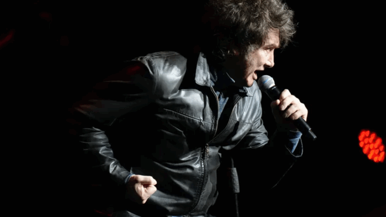 De Charly García al «socialismo woke»: las definiciones de Milei en su show