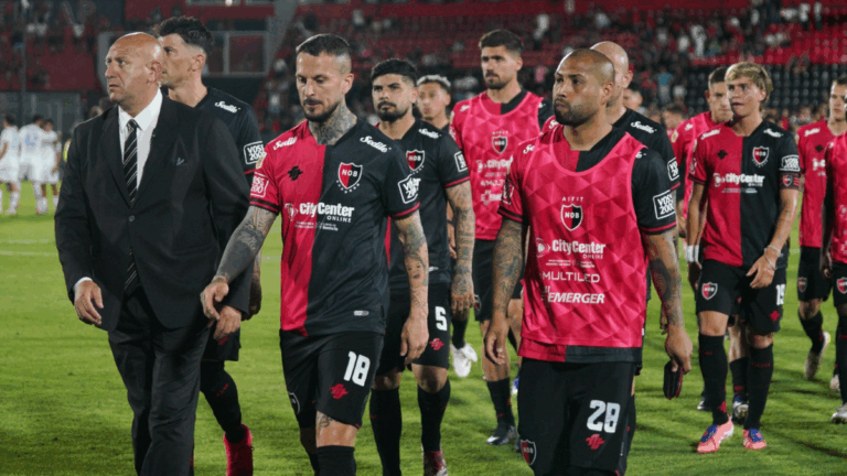 Newell’s quedó a 6 puntos del descenso, con 12 en juego, por el triunfo de Aldosivi