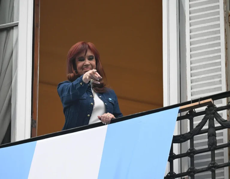 Cristina Kirchner: ?El experimento libertario fracasó?