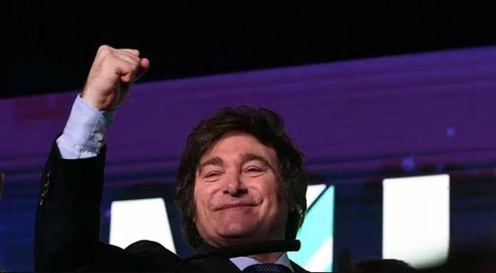 Contundente triunfo de La Libertad Avanza en el país