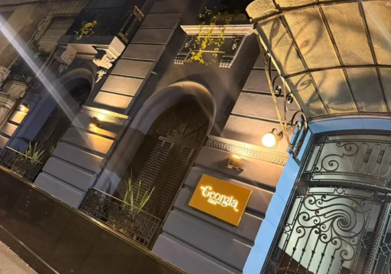 Reabre sus puertas con impronta renovada Georgia Garden Bistro & Eventos