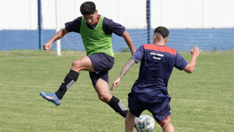 Leones FC puso primera con el primer amistoso ante Central Córdoba en barrio Tablada