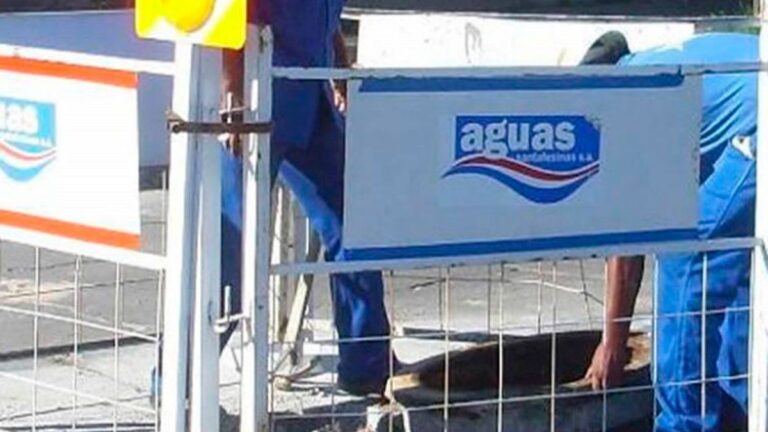 Purga de cañerías de agua: cómo afectará el servicio y qué deben tener en cuenta los usuarios