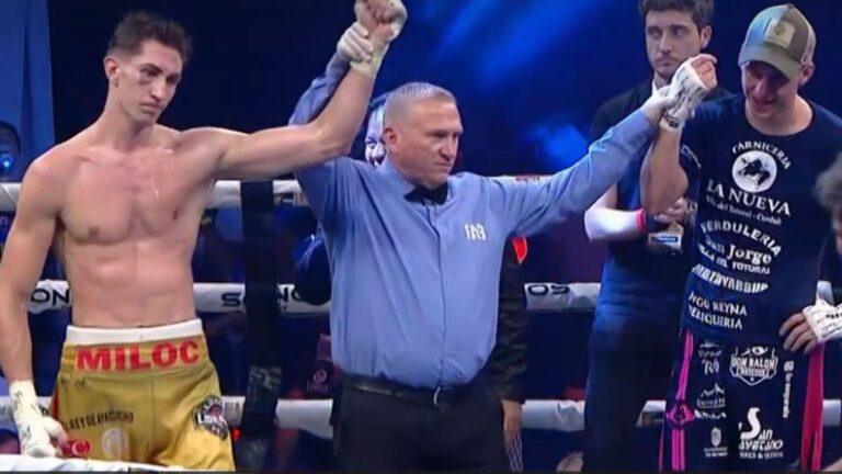 Velada estelar del boxeo en Rosario con un Erik Miloc enorme para levantar una derrota segura y empatar