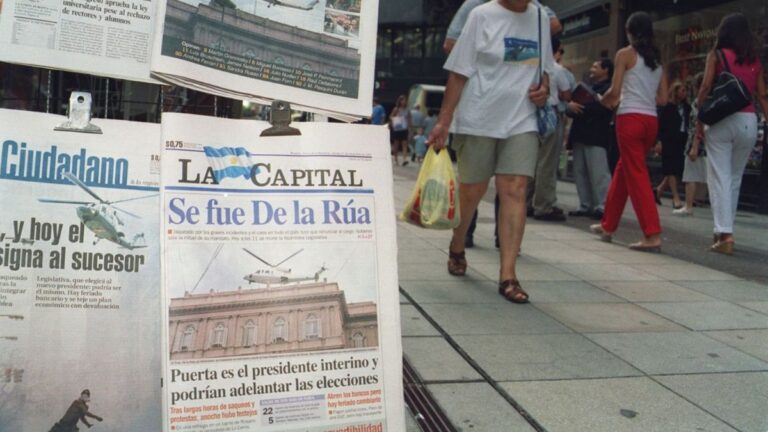 A 24 años del estallido de diciembre del 2001: cuando Argentina tuvo cinco presidentes en 11 días