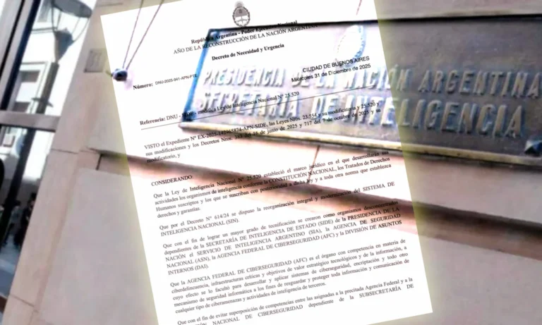 Sin pasar por el Congreso, el Gobierno modifica la Ley de Inteligencia para darle más poder y oscuridad a la Side