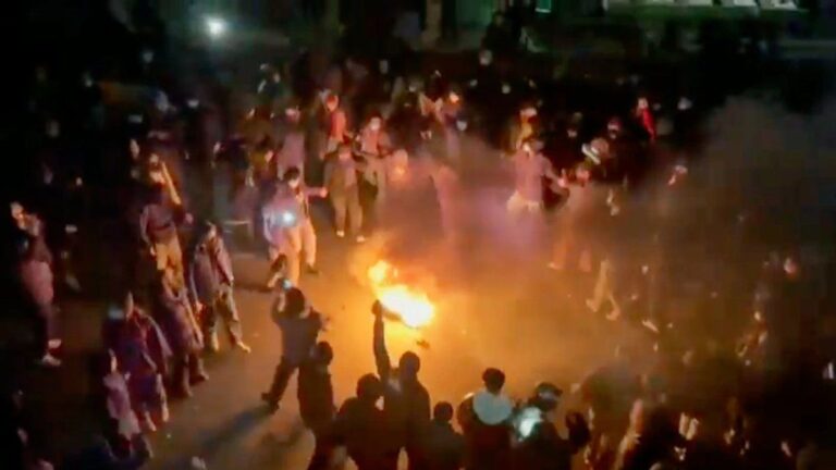 Activistas aseguran que ya hay más de 500 muertes en las protestas de Irán