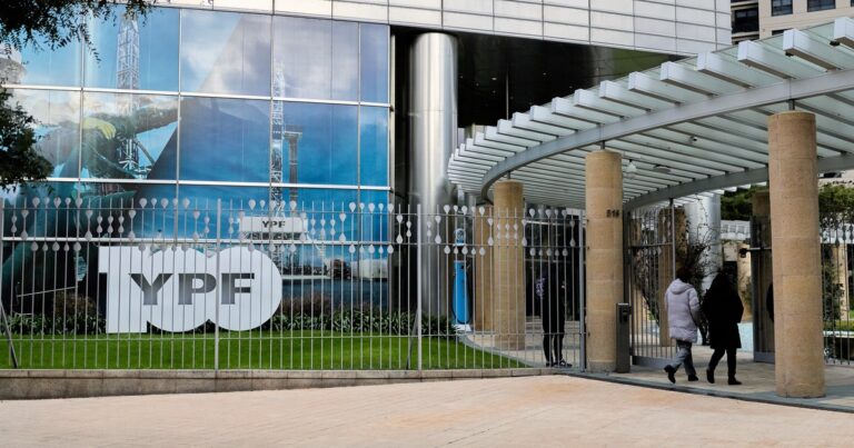 Juicio en Nueva York por la estatización K de YPF: pidieron el desacato de la Argentina y el Gobierno apelará