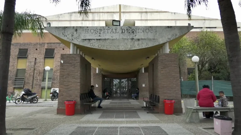 Una beba está grave tras ser atacada por un perro