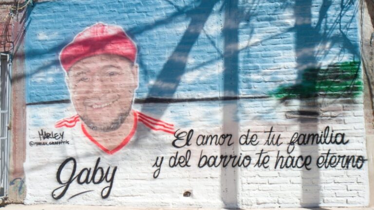 Familiares, amigos y vecinos realizaron una jornada cultural para recordar a Gabriel González