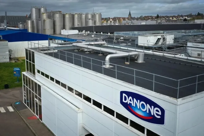 Alerta alimentaria: Danone retira lotes de leche infantil por posible contaminación en múltiples mercados